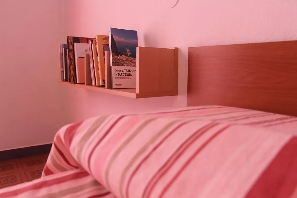 Gottardo Bed & Breakfast Monserrato